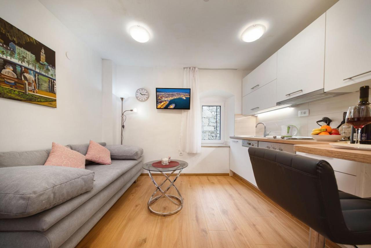 3M Golden Gate Apartamento Split Exterior foto