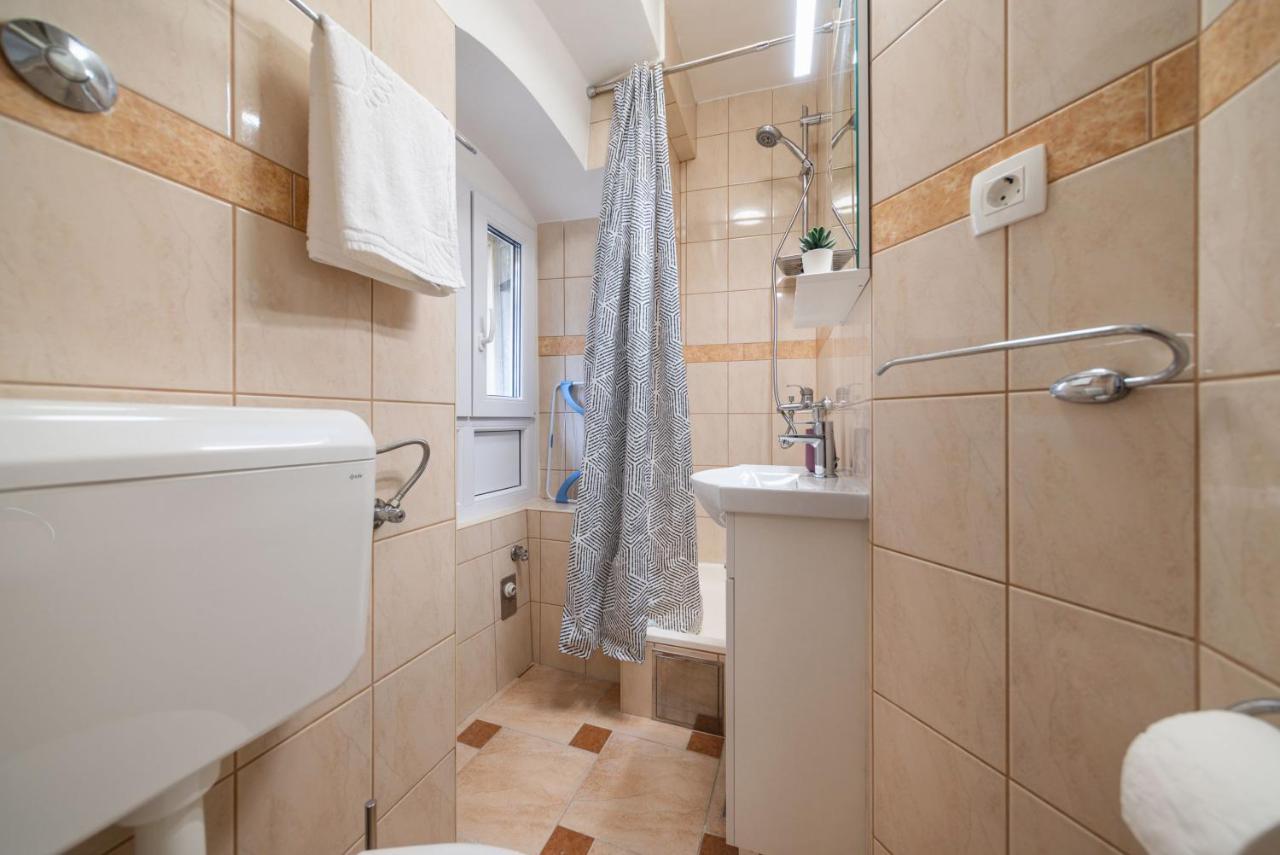 3M Golden Gate Apartamento Split Exterior foto