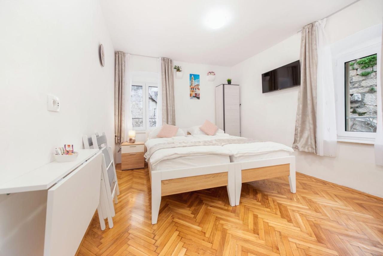 3M Golden Gate Apartamento Split Exterior foto